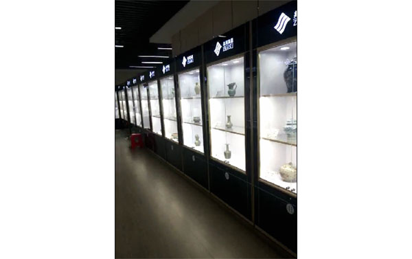 【客戶(hù)反饋】兆利集團(tuán)-博物館展示柜古董文物展柜